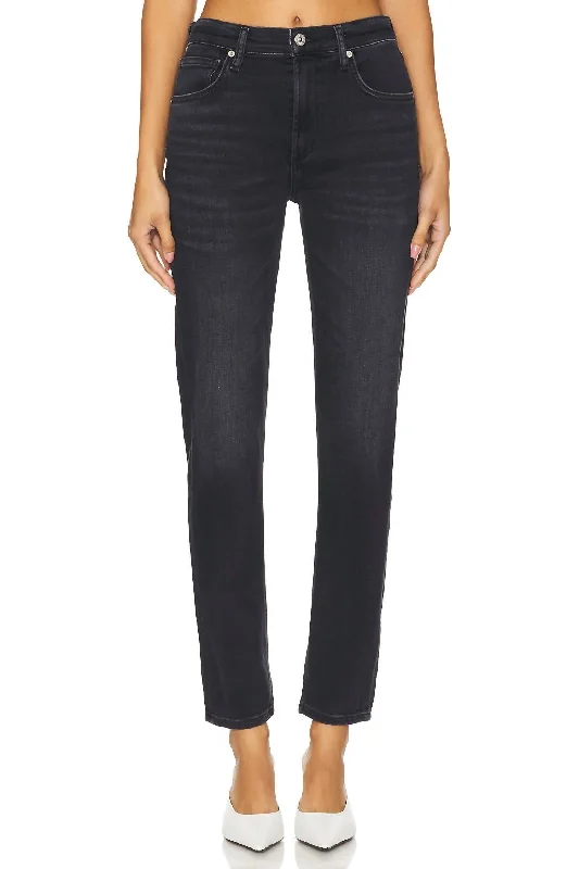Isola Slim In In Medallion Vacation