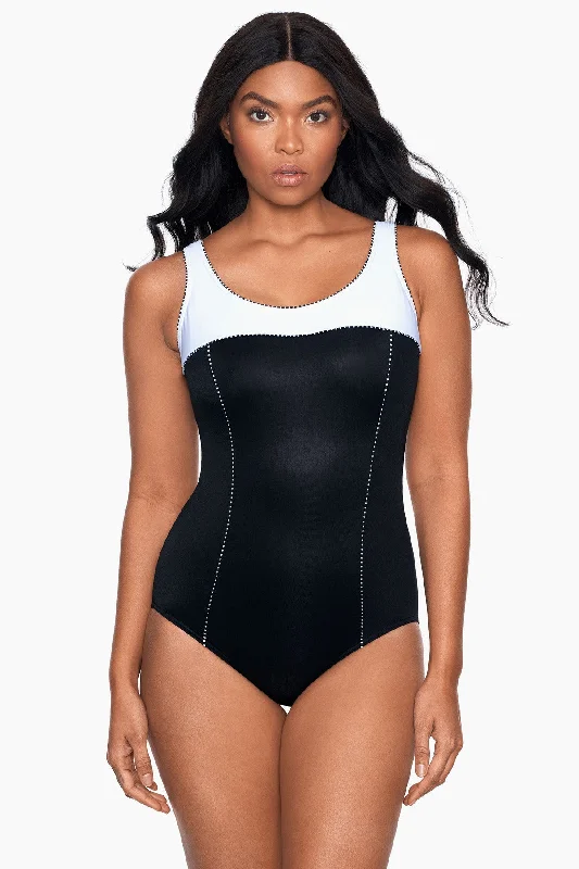 Colorblock Touche One Piece Swimsuit DD-Cup Australian Beach
