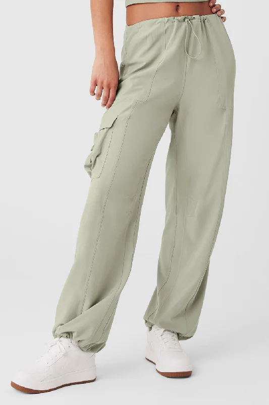 Megastar Cargo Pant - Limestone Confident Women's Power