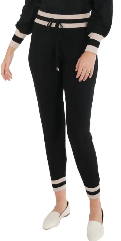 Downtown Jogger In Black Cheetah Relaxed Women's Beachy
