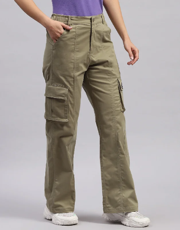 Women Olive Solid Regular Fit Cargo Modern Women's Tech