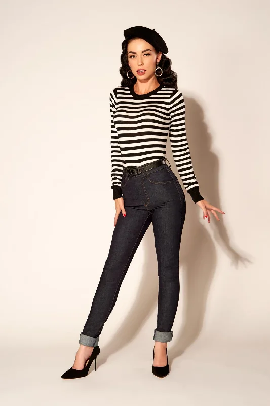 Final Sale - Love Your Body - Premium Stretch Denim Fitted 4-Pocket Jeans by Laura Byrnes Laid - back Women's Vibe Final Sale - Love Your Body - Premium Stretch Denim Fitted 4-Pocket Jeans by Laura Byrnes Laid - back Women's Vibe