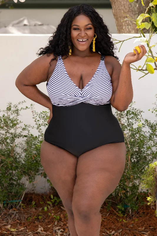 Cabana Queen Swimsuit, Black Classic Women's Tweed