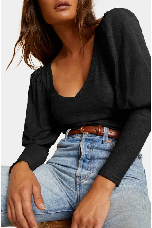 Emilia Drama Sleeve V-Neck Artistic Women's Avant - 