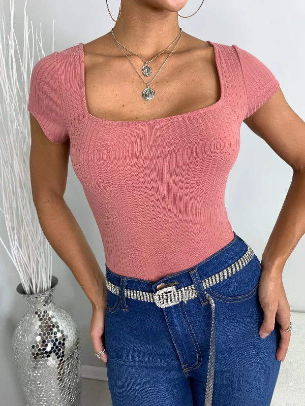 Weekender Bodysuit - Pink Contemporary 