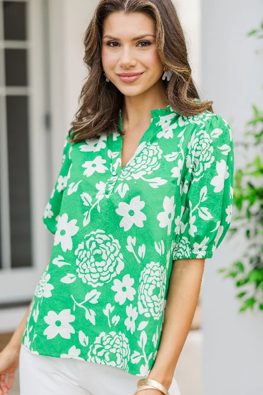 Walk On By Green Floral Blouse Gym
